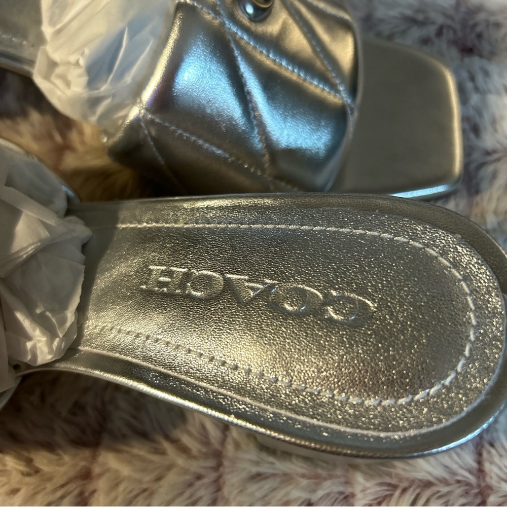 COACH womens leather Holly Block Heel Sandals With Quilting size 9.5 - Picture 7 of 7